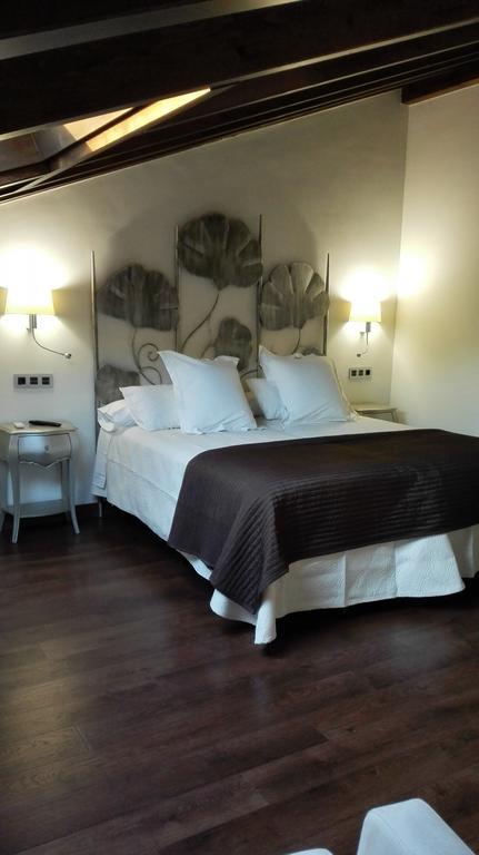 Casa Rural Manuel De Pepa Xuaca Tuilla ภายนอก รูปภาพ